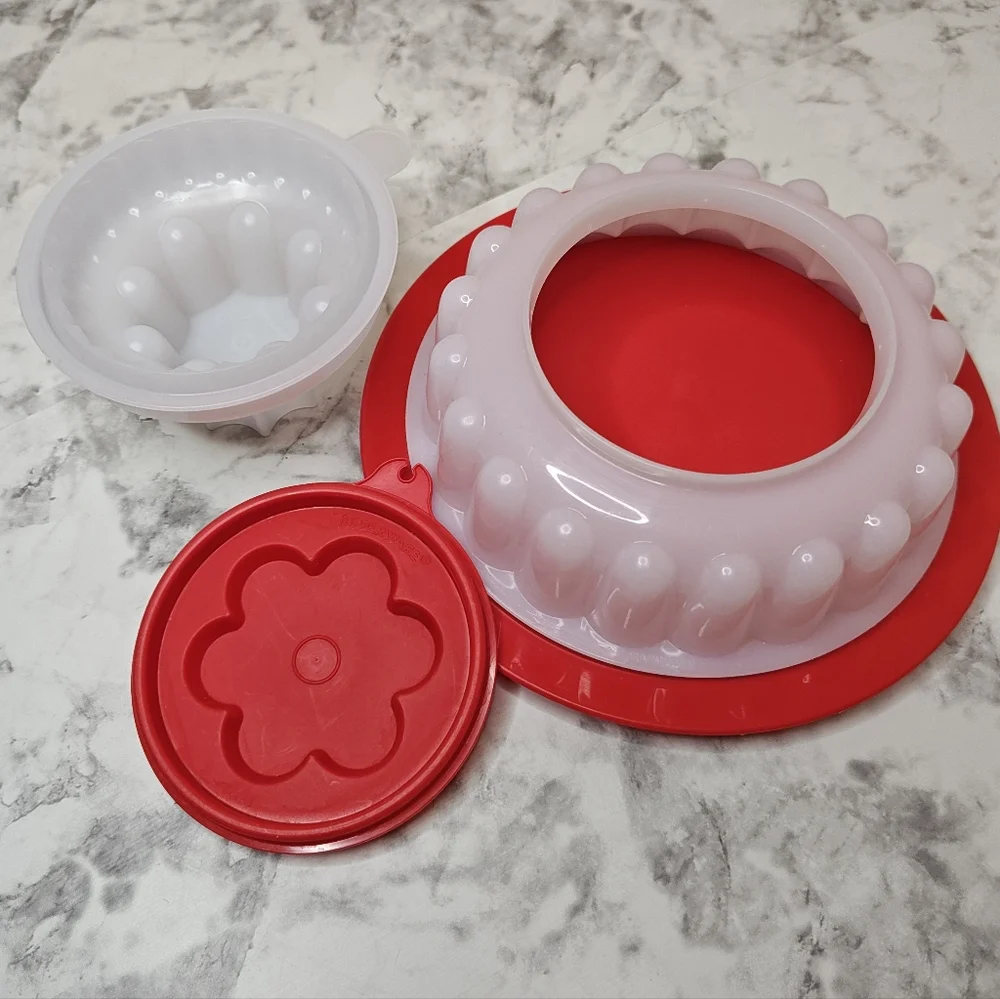 Vintage Tupperware Jello Mold Red